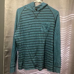 Men’s lightweight long sleeve stripe hoodie shirt  size L